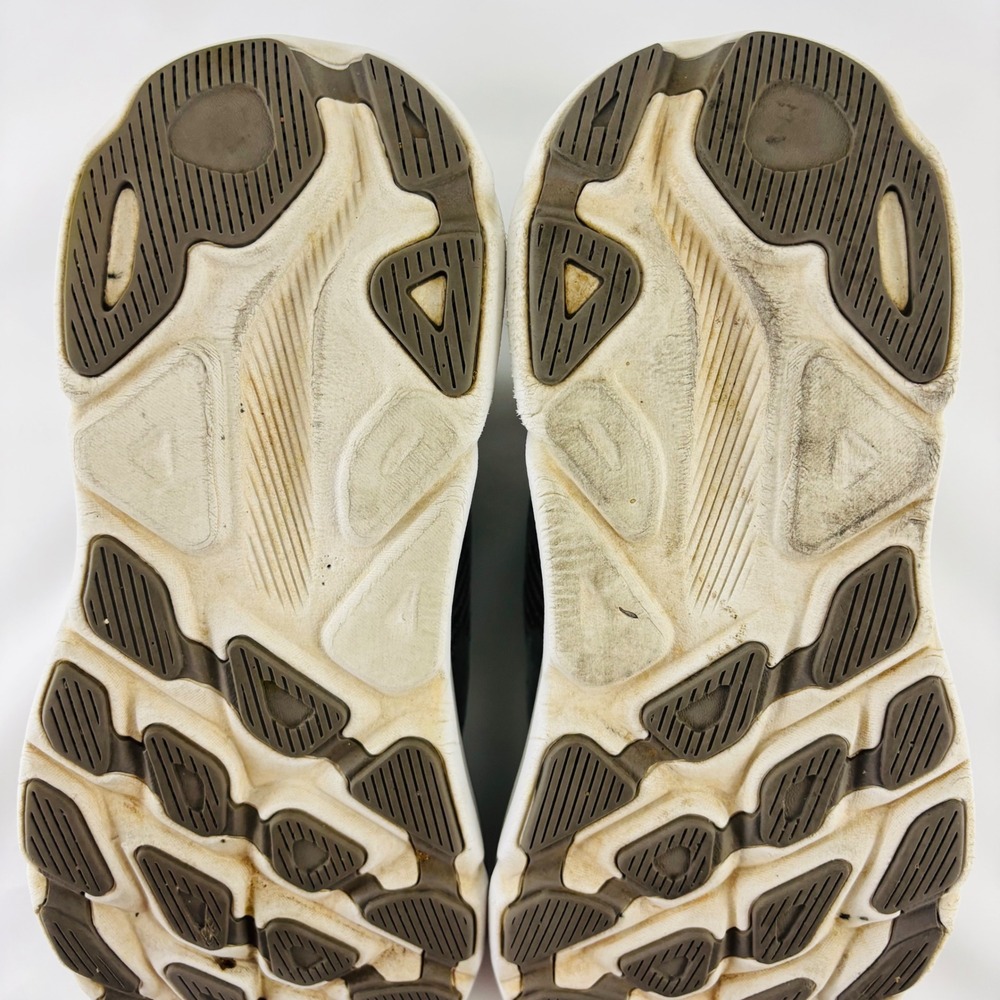 Hoka One One Clifton 9 Mens Size 9D Harbor Grey White Running Shoes 1127895 HMBC - Picture 10 of 12